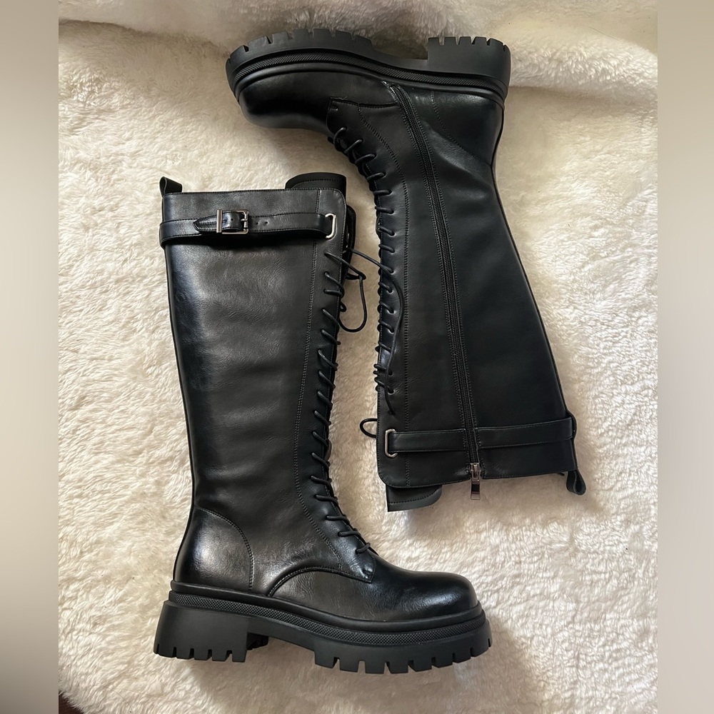 [SOLD] Black Leather Knee-High Boots